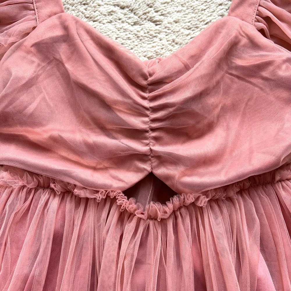 Gorgeous tulle dress - Picture 3 of 6